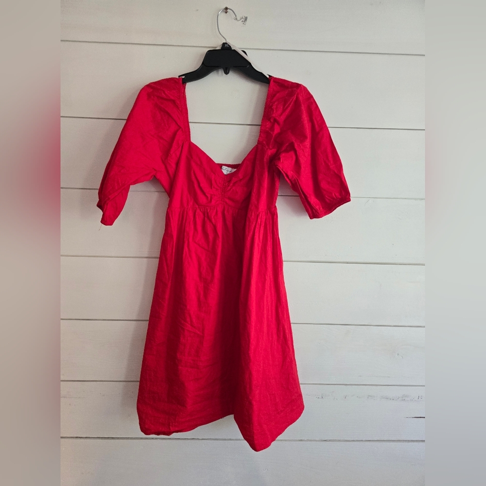 PETAL & PUP, red puff sleeve dress size M